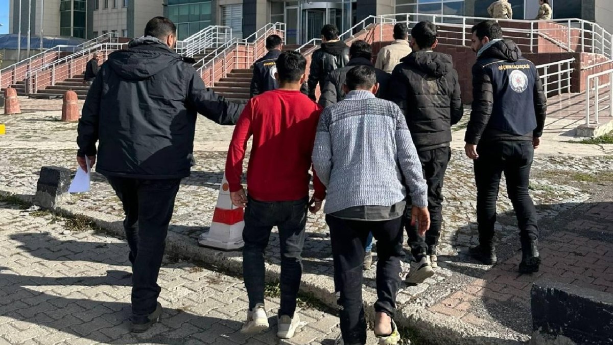 Edirne’de 10 düzensiz göçmen yakalandı