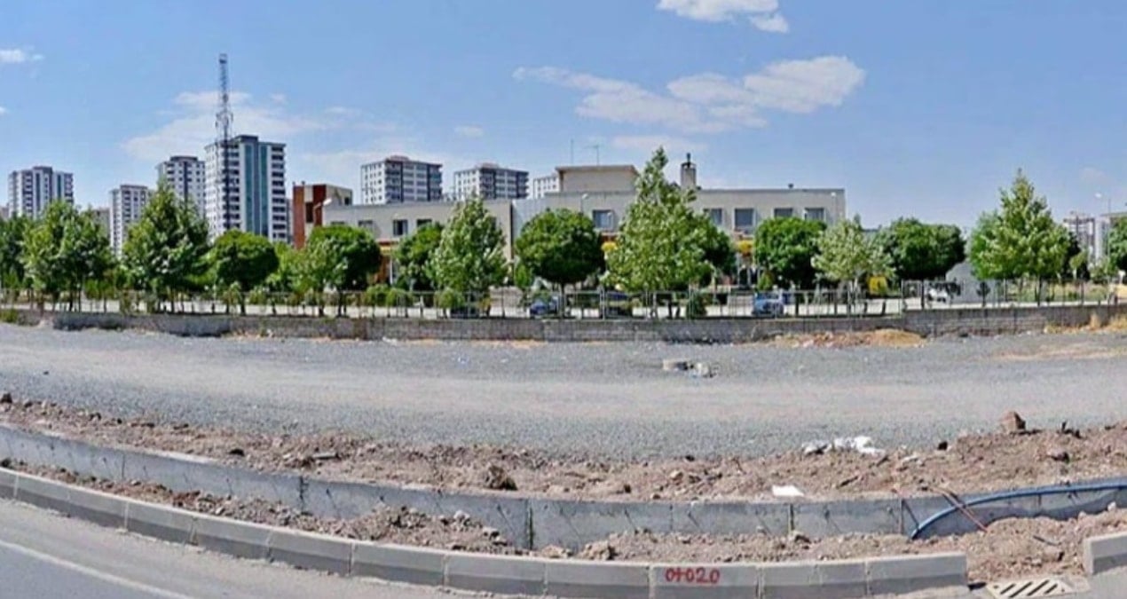 2 milyar TL’lik arsayı 700 milyona sattılar