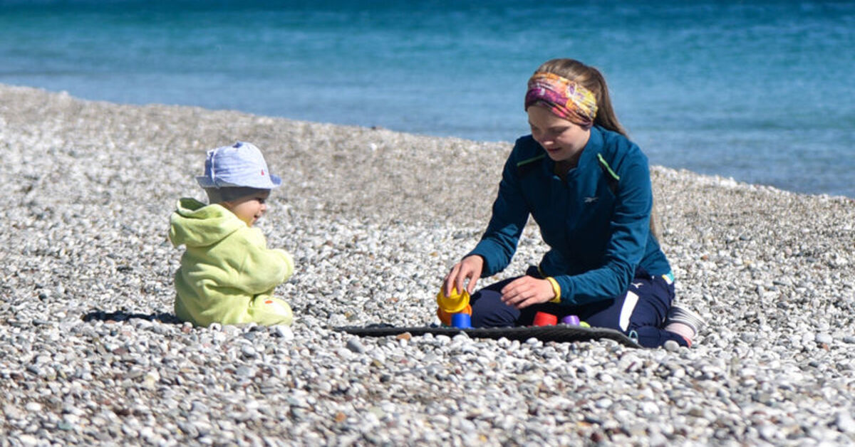 İki ayrı görüntü! Antalya’da sahile koştular