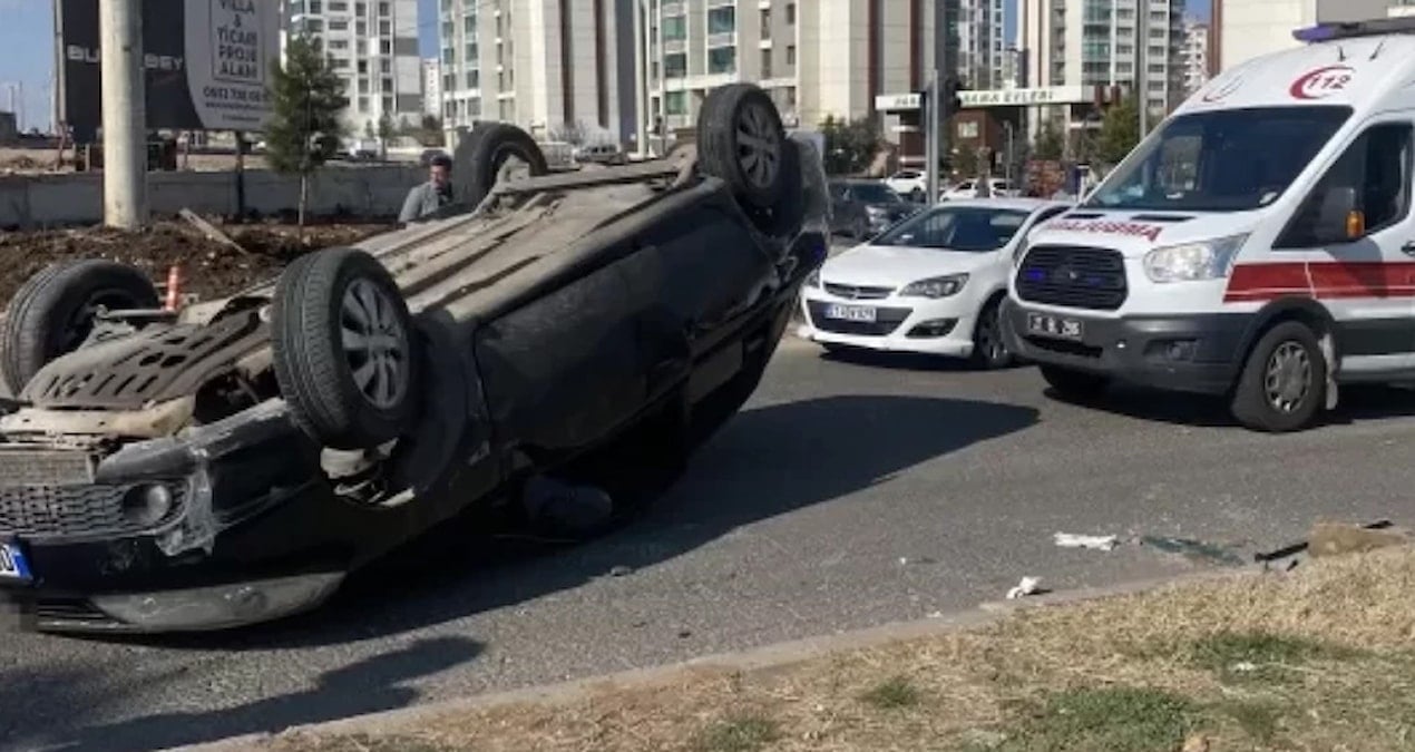 Diyarbakır’da otomobil devrildi, 3’ü çocuk 6 kişi yaralandı