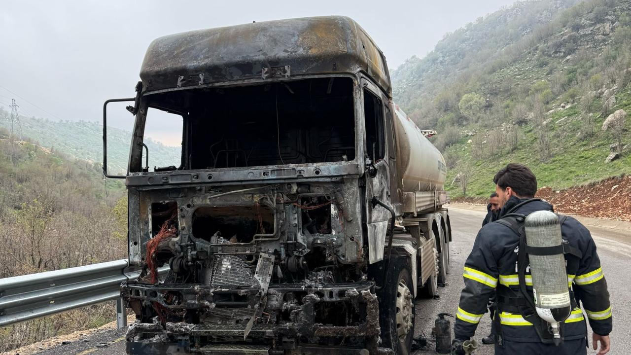 Şırnak’ta akaryakıt tankerinde yangın